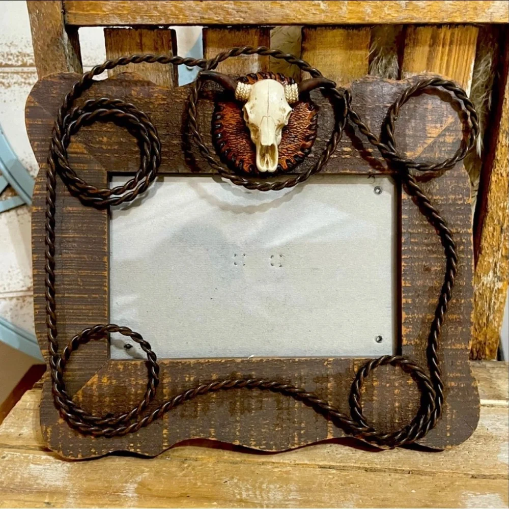 Western Southwestern Theme 4x6 Wooden Decorative Picture Frame -New